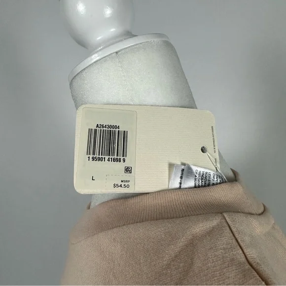 Levi’s Cropped Graphic Logo Sweatshirt - Picture 5 of 5